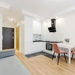 Aparthouse Deluxe * Lodz