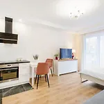Apartment Aparthouse Deluxe Lodz