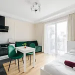Apartment Aparthouse Deluxe *
