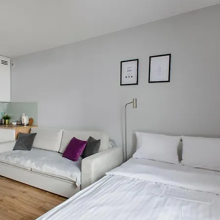 Aparthouse Deluxe