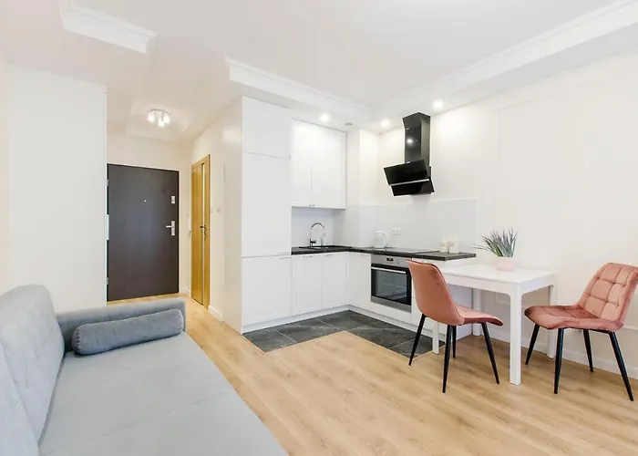 Aparthouse Deluxe * 우치