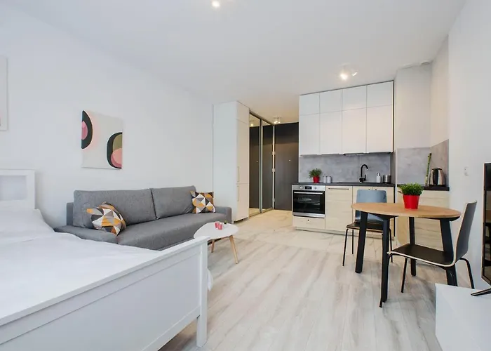 Aparthouse Deluxe 아파트 우치